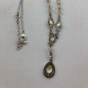 Avon silver tone beaded necklace